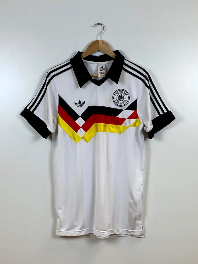 camiseta-vintage-futbol-germany-fifa-1990-delante