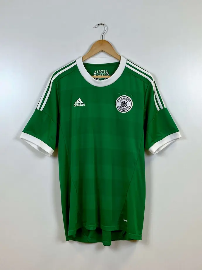 camiseta-vintage-futbol-germany-verde-delante