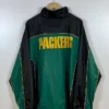 chaqueta-vintage-scaled-packers-detras